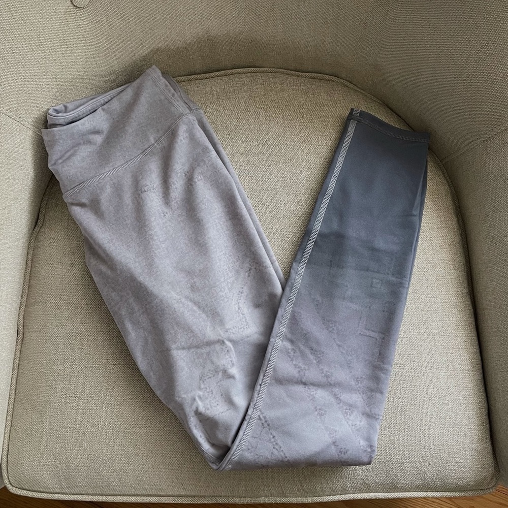 Alo Yoga Leggings size medium